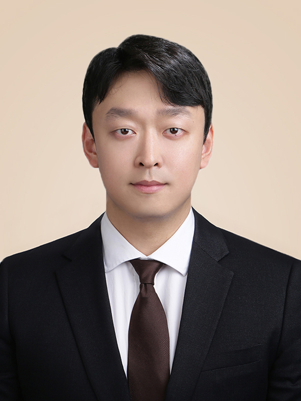 Kihwan Kim